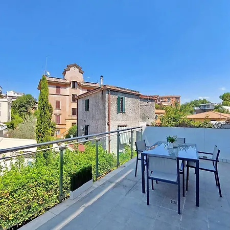 Terrace 2 *