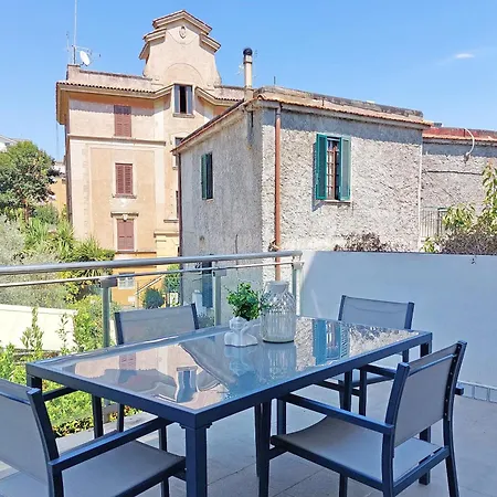 Terrace 2 Rome