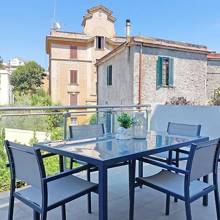 Apartment Terrace 2